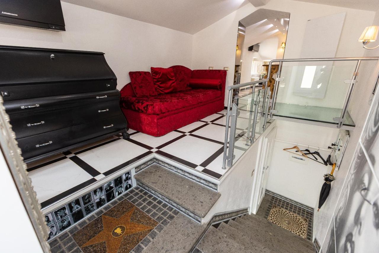 Star Home By Rental In Рим Екстериор снимка